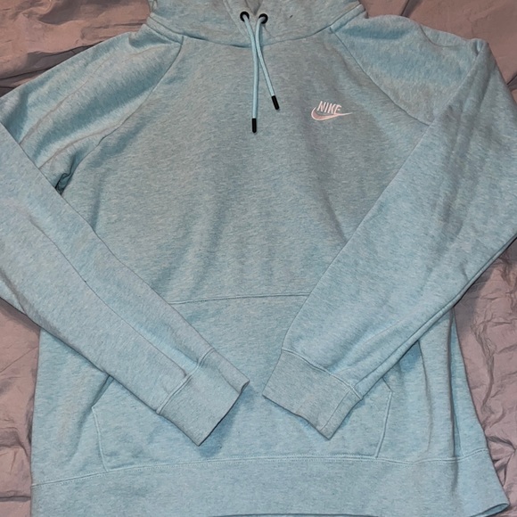 Nike sweatshirt - Picture 2 of 3